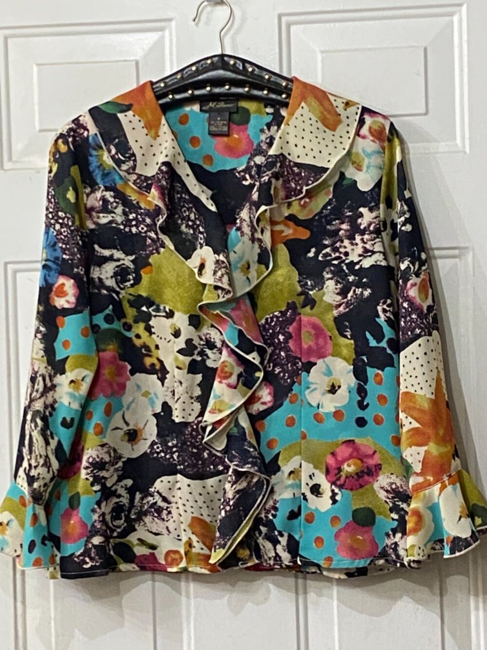 NWT Milano Sz M Ruffle Blouse 3/4 Sleeve Multicolor Abstract Floral